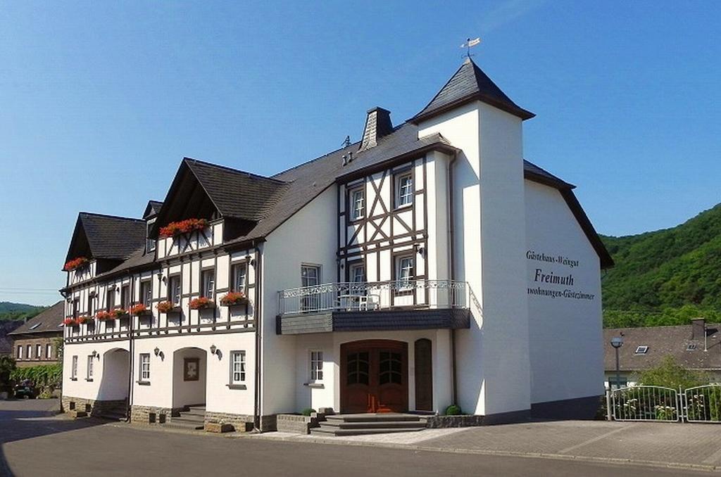 Gaestehaus Freimuth Mesenich Luaran gambar