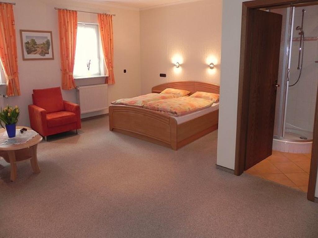 Gaestehaus Freimuth Mesenich Bilik gambar