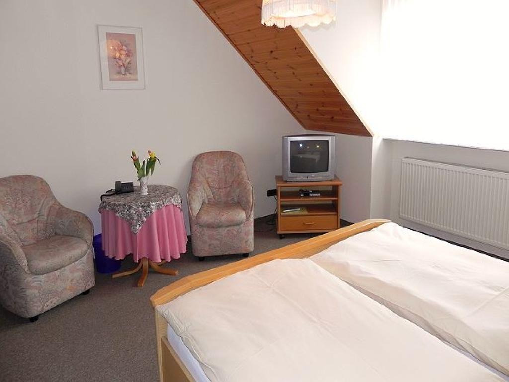 Gaestehaus Freimuth Mesenich Luaran gambar