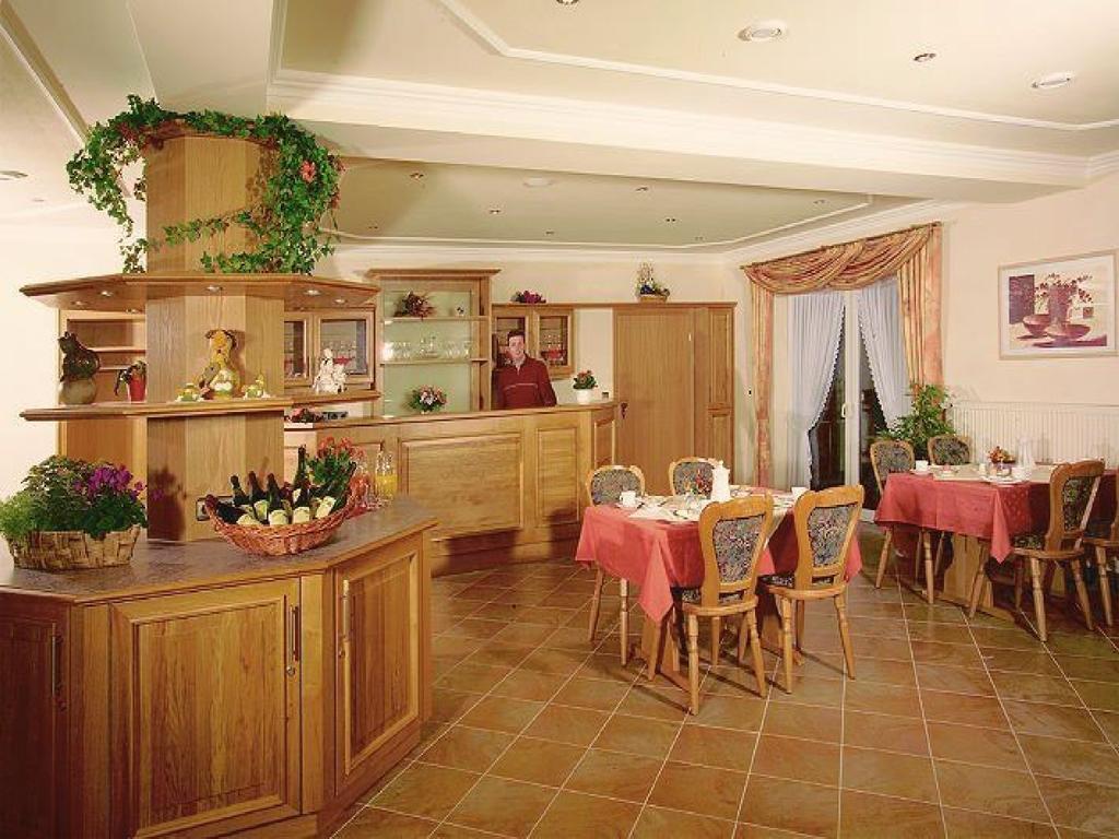 Gaestehaus Freimuth Mesenich Luaran gambar